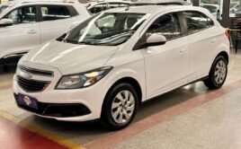 CHEVROLET ONIX 1.4 MPFI LT 8V FLEX 4P MANUAL