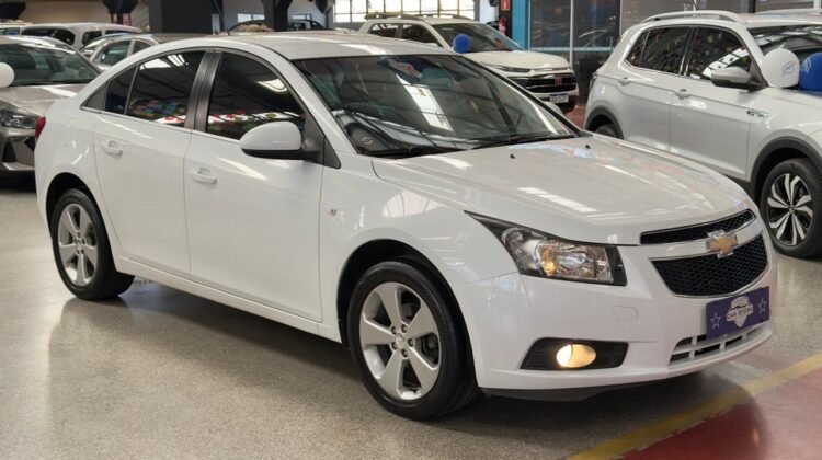 CHEVROLET CRUZE 1.8 LT 16V FLEX 4P AUTOMÁTICO