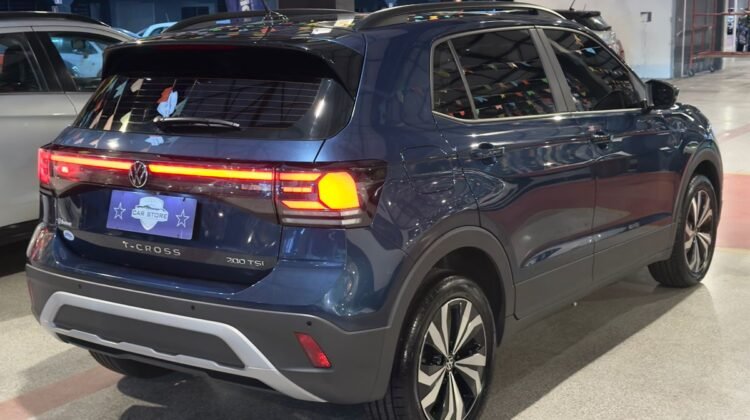 VOLKSWAGEN T-CROSS 1.0 200 TSI TOTAL FLEX AUTOMÁTICO