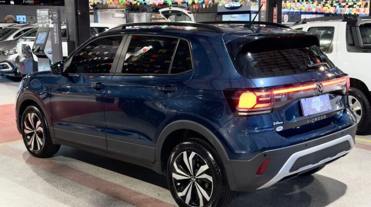 VOLKSWAGEN T-CROSS 1.0 200 TSI TOTAL FLEX AUTOMÁTICO