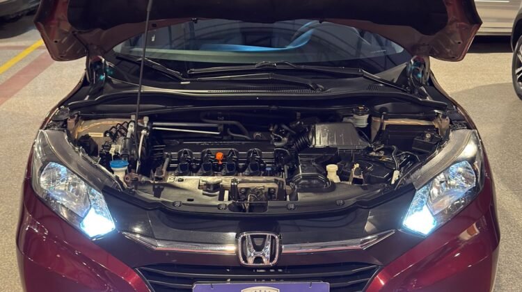 HONDA HR-V 1.8 16V FLEX LX 4P MANUAL