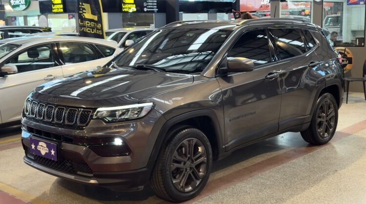 JEEP COMPASS 1.3 T270 TURBO FLEX LONGITUDE AT6