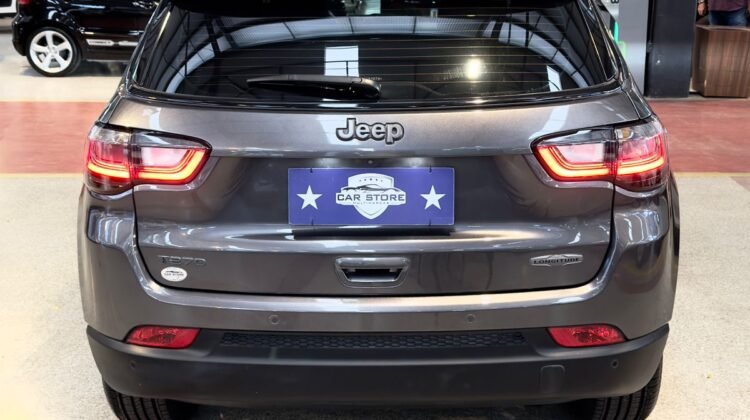 JEEP COMPASS 1.3 T270 TURBO FLEX LONGITUDE AT6