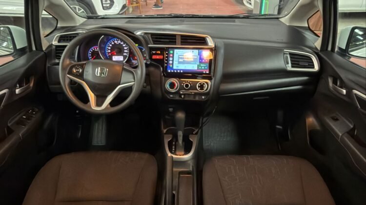 HONDA FIT 1.5 LX 16V FLEX 4P AUTOMÁTICO