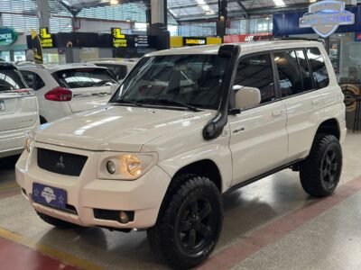 PAJERO TR4 4X4 FLEX AUTOMÁTICA