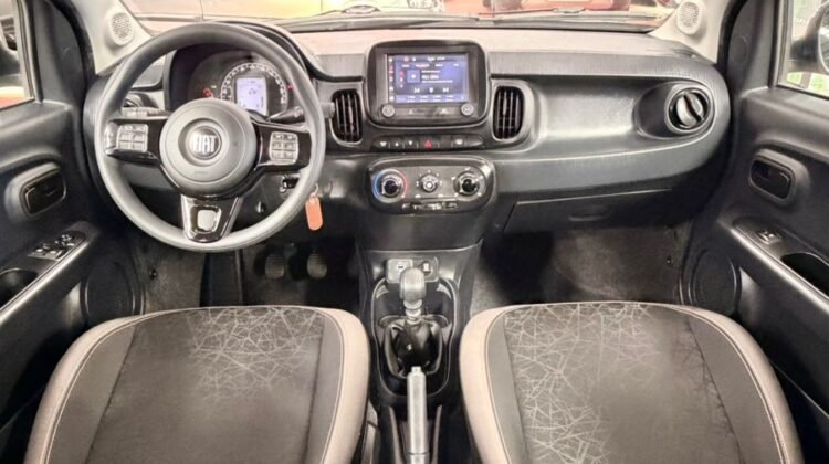 FIAT MOBI 1.0 EVO FLEX TREKKING MANUAL