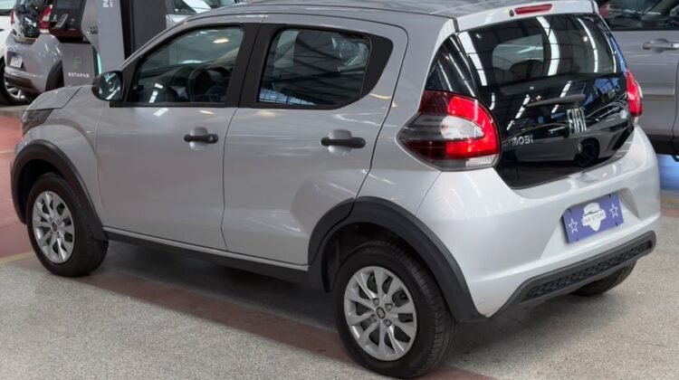 FIAT MOBI 1.0 EVO FLEX LIKE. MANUAL