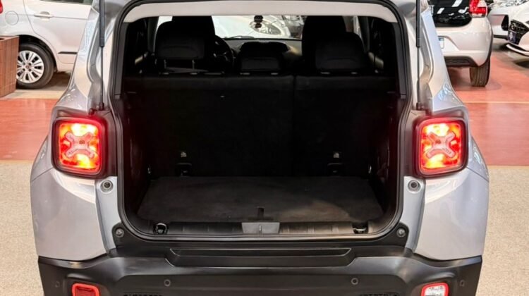 JEEP RENEGADE SPORT 1.8 AUTOMÁTICO 2021/2021