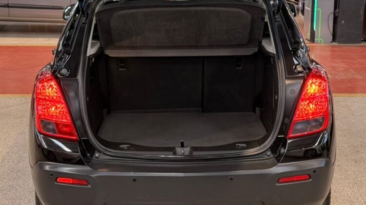 CHEVROLET TRACKER 1.8 MPFI LT 4X2 16V FLEX 4P AUTOMÁTICO