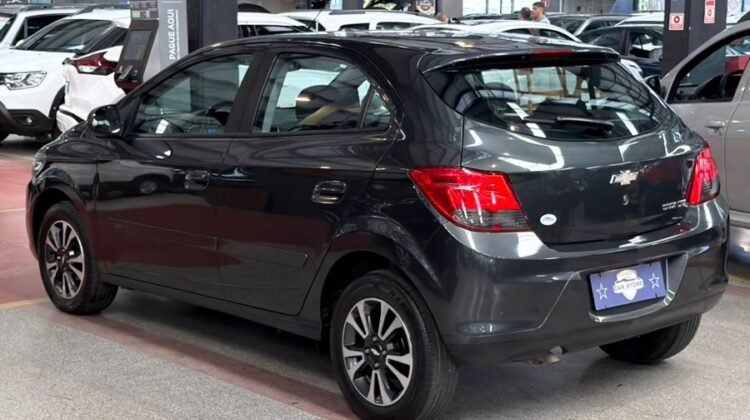 CHEVROLET ONIX 1.4 MPFI LTZ 8V FLEX 4P AUTOMÁTICO