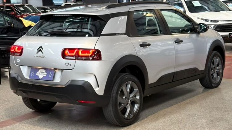 CITROËN C4 CACTUS 1.6 VTI 120 FLEX FEEL EAT6