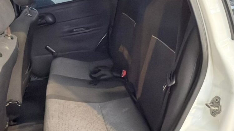 CHEVROLET CLASSIC 1.0 MPFI ADVANTAGE 8V FLEX 4P MANUAL