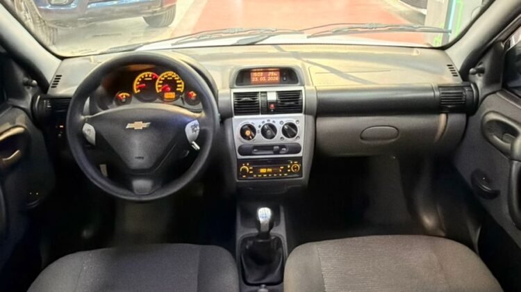 CHEVROLET CLASSIC 1.0 MPFI ADVANTAGE 8V FLEX 4P MANUAL