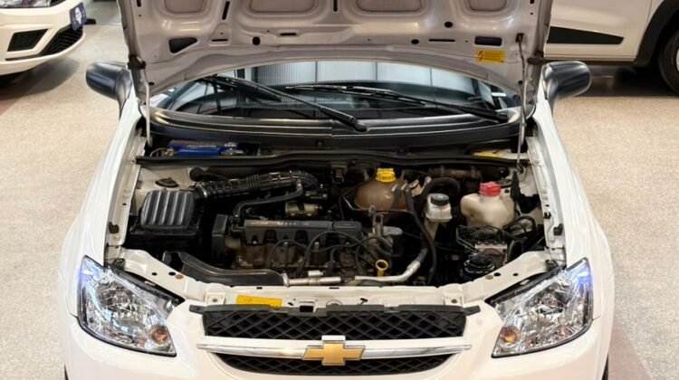 CHEVROLET CLASSIC 1.0 MPFI ADVANTAGE 8V FLEX 4P MANUAL