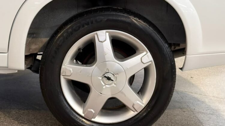 CHEVROLET CLASSIC 1.0 MPFI ADVANTAGE 8V FLEX 4P MANUAL