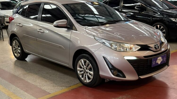TOYOTA YARIS 1.3 16V FLEX XL LIVE MANUAL