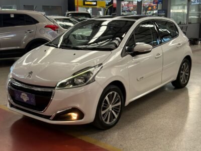 PEUGEOT 208 1.6 GRIFFE 16V FLEX 4P AUTOMÁTICO