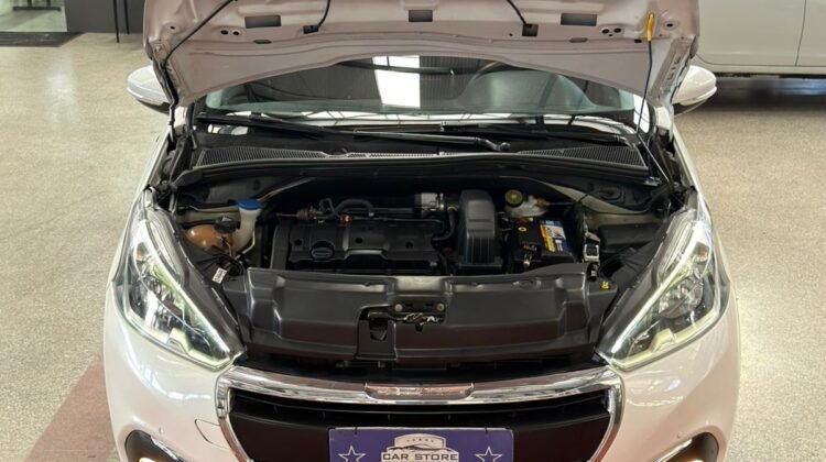 PEUGEOT 208 1.6 GRIFFE 16V FLEX 4P AUTOMÁTICO