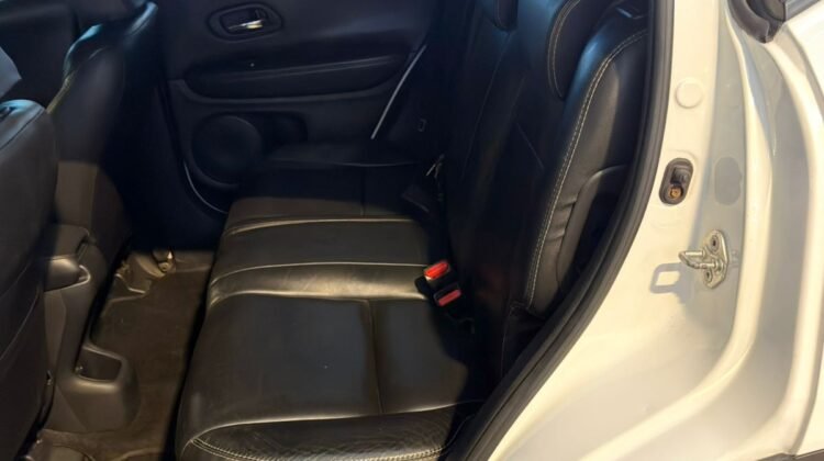 HONDA HR-V 1.8 16V FLEX LX 4P AUTOMÁTICO