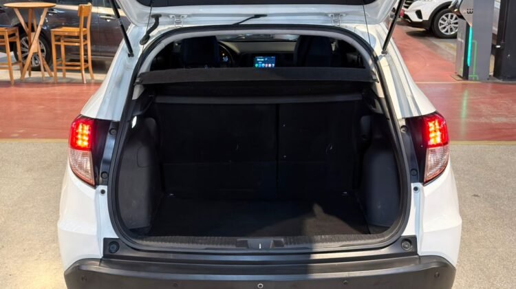 HONDA HR-V 1.8 16V FLEX LX 4P AUTOMÁTICO