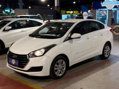 HYUNDAI HB20S 1.6 COMFORT PLUS 16V FLEX 4P AUTOMÁTICO