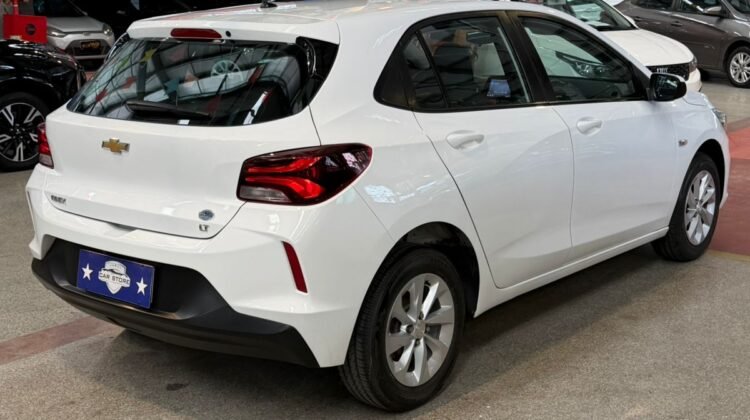 CHEVROLET ONIX 1.0 FLEX LT MANUAL
