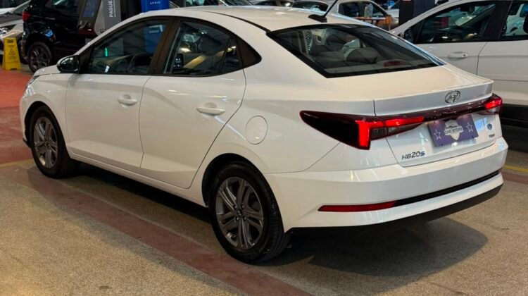 HYUNDAI HB20S 1.0 TGDI FLEX COMFORT PLUS AUTOMÁTICO