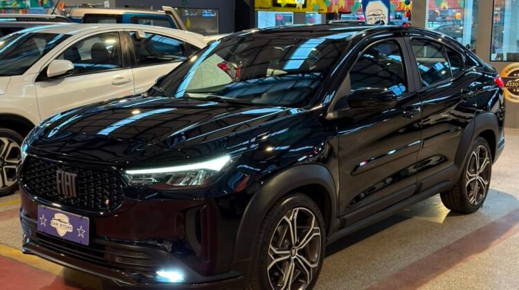 FIAT FASTBACK 1.0 TURBO 200 HYBRID IMPETUS CVT