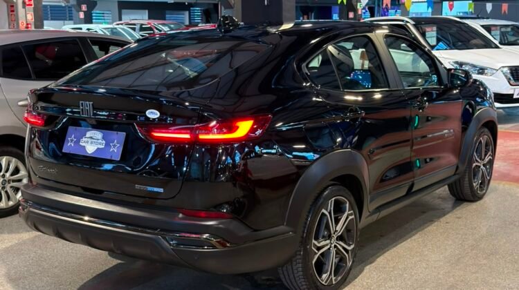 FIAT FASTBACK 1.0 TURBO 200 HYBRID IMPETUS CVT