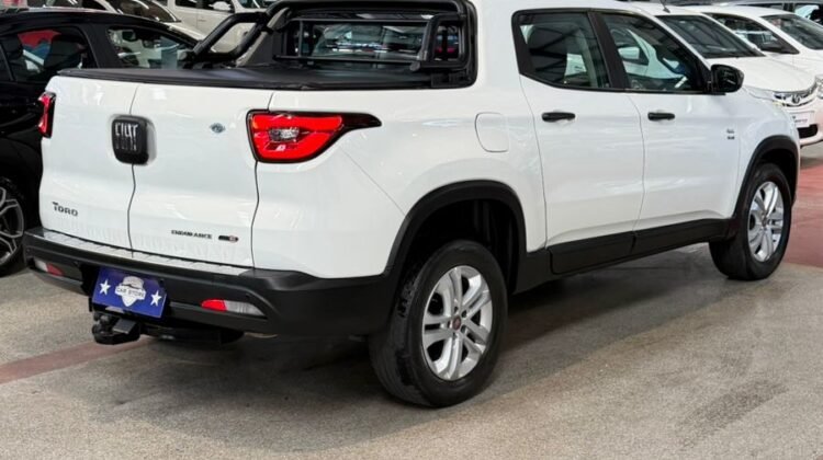 FIAT TORO 2.0 16V TURBO DIESEL ENDURANCE 4WD AT9